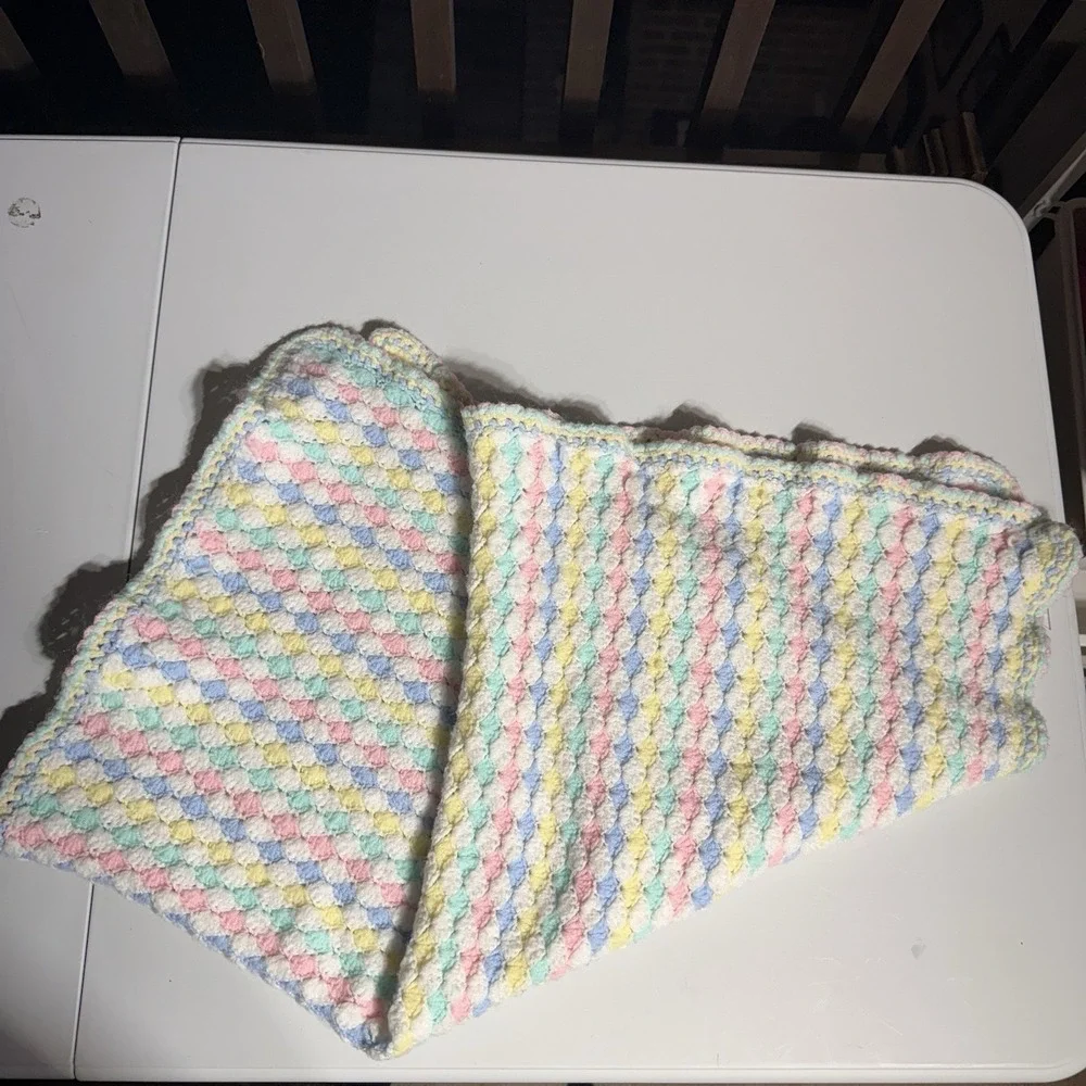 Handmade Crochet Baby Afghan Lap Throw White Blue Pink‎ Green Yellow 28